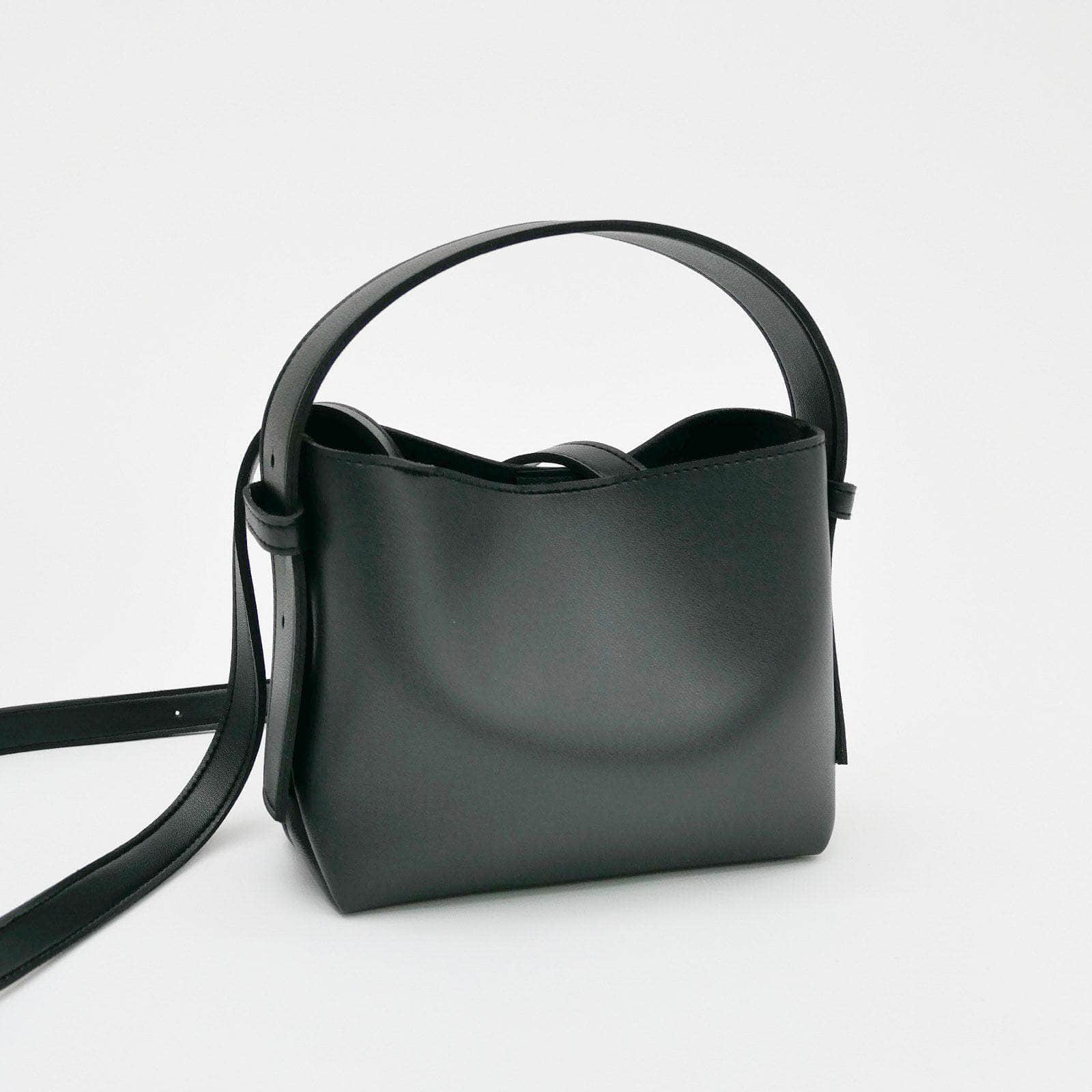 Lulu Small Bag Black – Aztrid