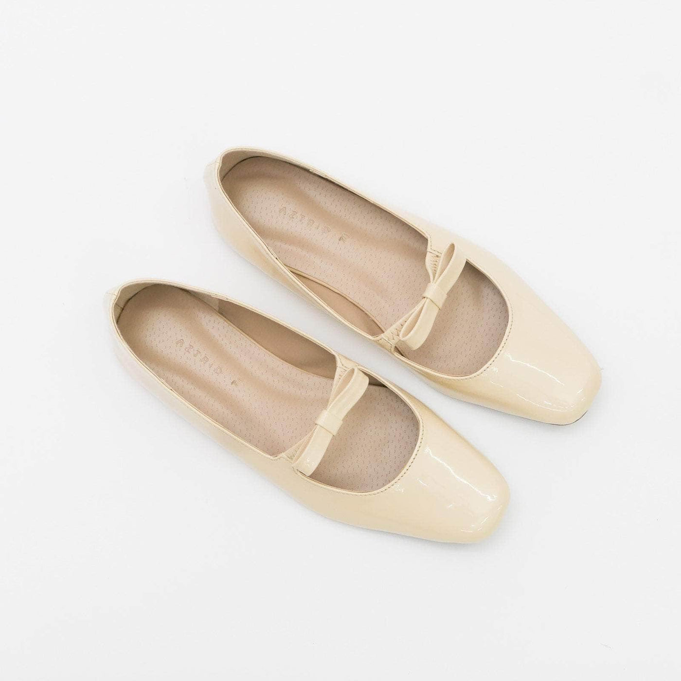 B1G2 Eloise Beige