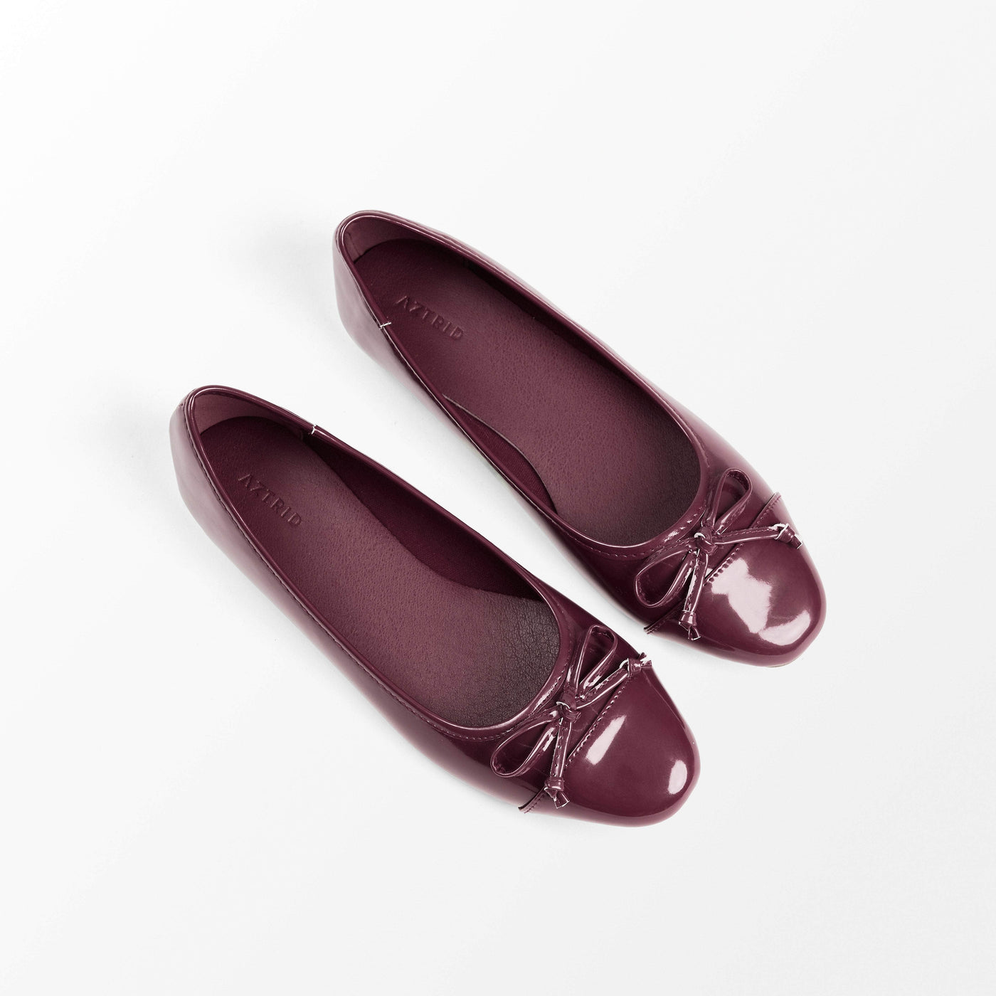 B1G2 Aura Burgundy