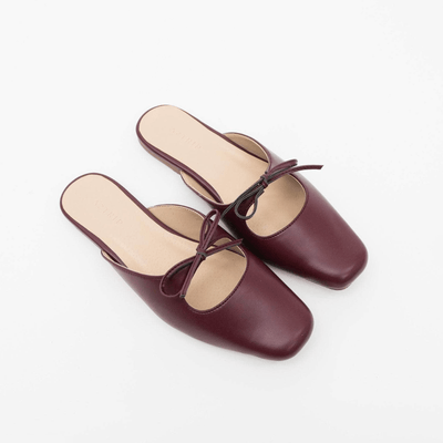 B1G2 Gail Burgundy Matte