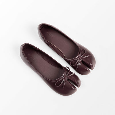 B1G2 Kobi Burgundy