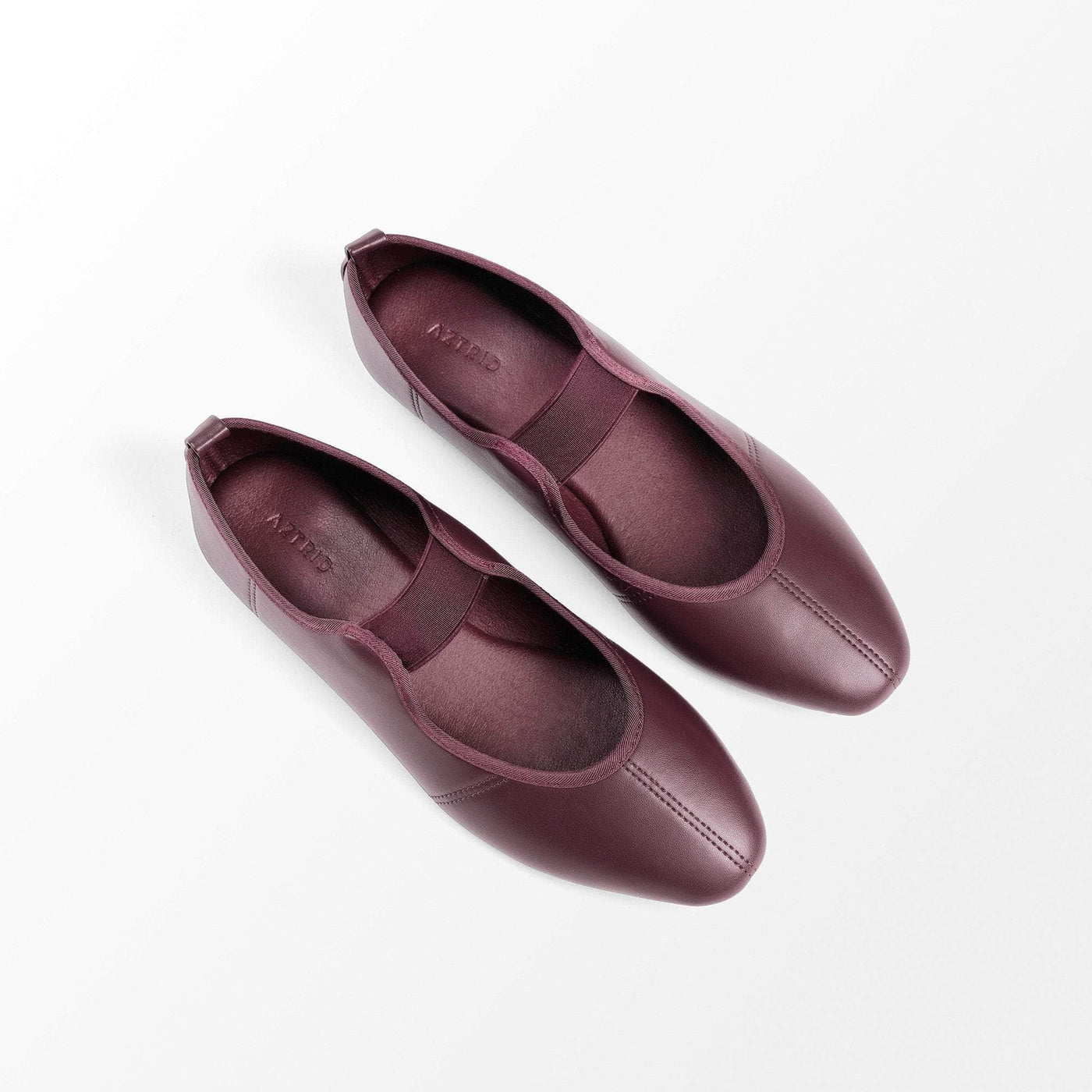 B1G2 Casper Burgundy