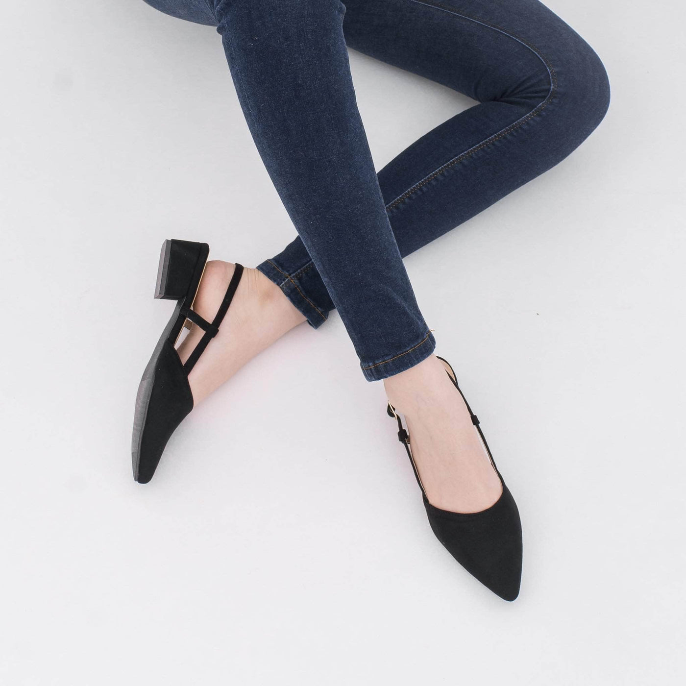 B1G2 Gian Black Suede